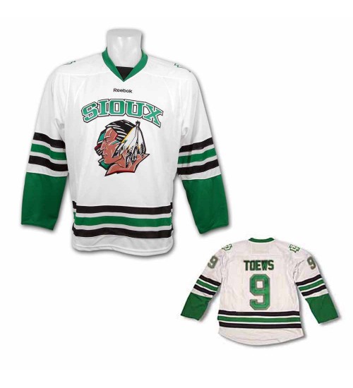 Custom NCAA University Jonathan Toews 9 North Dakota Fighting Sioux Hockey Jersey White